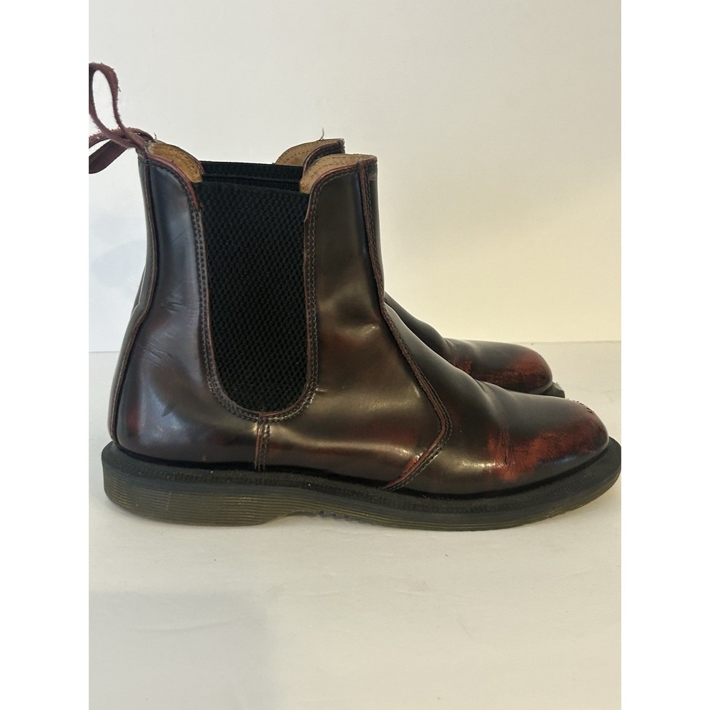 Dr. Martens Flora Chelsea Boots in Cherry Red Arcadia Leather Size 6  Y2K Bella